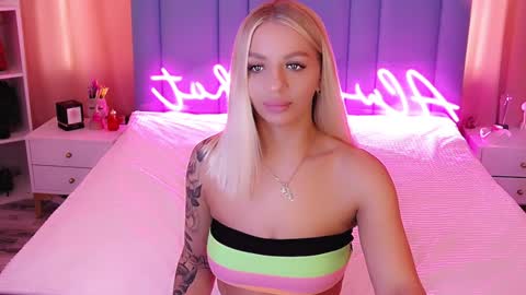 AlwaysHot online show from February 2025 03:41:01 AM