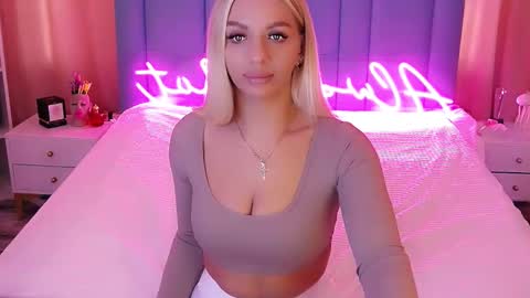 AlwaysHot online show from February 2025 03:25:02 AM