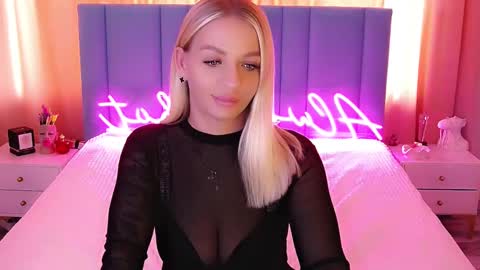 AlwaysHot online show from March 2025 06:33:02 AM