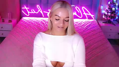 AlwaysHot online show from January 2026 02:16:02 AM