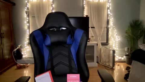 allyanalangel online show from February 2025 06:02:01 AM