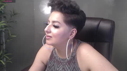         online show from December 2024 01:34:01 AM