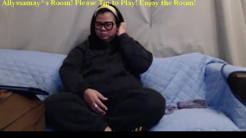 Allyssamay online show from February 2026 04:13:01 AM