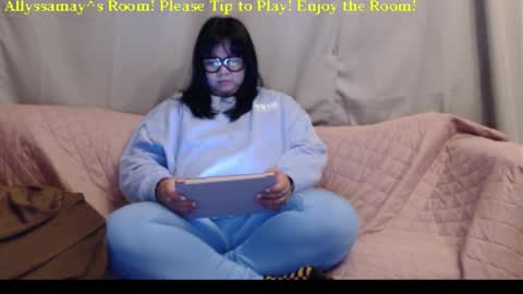 Allyssamay online show from March 2026 04:17:02 AM