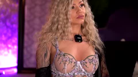 Alma online show from December 2025 06:46:02 PM