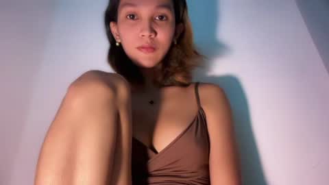 larah online show from July 2026 03:00:02 AM