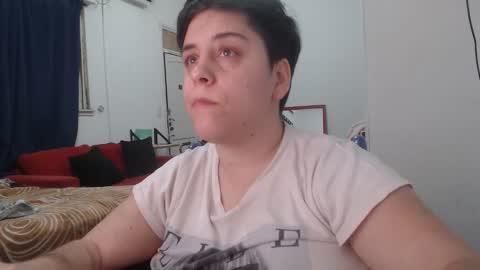 Snapshot of almondonwheels chatting on May 2026 09:34:01 PM Almond online show from May 2026 09:34:01 PM