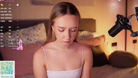 Snapshot of alodiaacomb chatting on November 2025 02:56:01 AM Lia online show from November 2025 02:56:01 AM