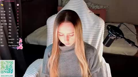 Snapshot of alodiaacomb chatting on February 2026 03:14:02 AM Lia online show from February 2026 03:14:02 AM