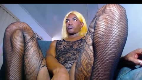 Snapshot of alondra_bigcockxxx chatting on November 2025 04:07:02 PM alondra online show from November 2025 04:07:02 PM