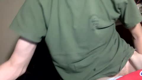 Snapshot of alongwhitedick chatting on October 2025 12:19:02 AM ALongwhitedick online show from October 2025 12:19:02 AM