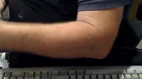 Loooopy online show from September 2025 05:03:02 PM