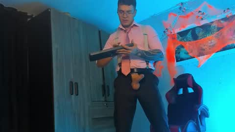 alpha_dominus_ online show from October 2025 05:31:01 AM