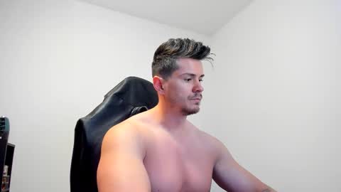 LeatherMaster online show from March 2025 05:33:02 AM