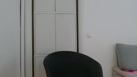 alphahung23 online show from November 2025 08:25:02 AM