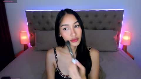 sophia betterthanyourx online show from July 2026 05:38:02 PM
