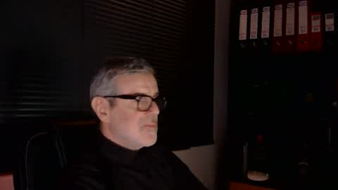 Snapshot of alphal50 chatting on December 2025 12:33:02 PM Alphal50 online show from December 2025 12:33:02 PM