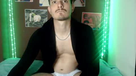 Snapshot of alphamercury chatting on June 2026 05:09:01 AM alphamercury online show from June 2026 05:09:01 AM