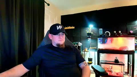 Snapshot of alphanuts101 chatting on September 2025 07:25:01 PM Ryno online show from September 2025 07:25:01 PM