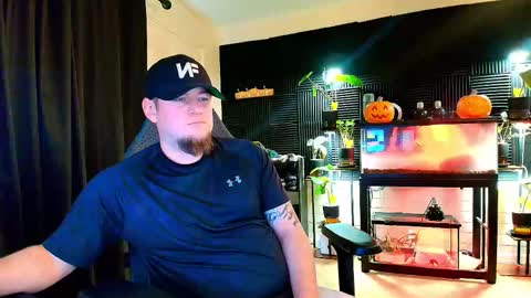 Snapshot of alphanuts101 chatting on October 2025 06:59:01 PM Ryno online show from October 2025 06:59:01 PM