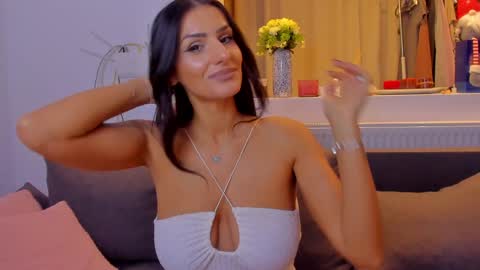 Michelle online show from December 2025 11:32:01 PM