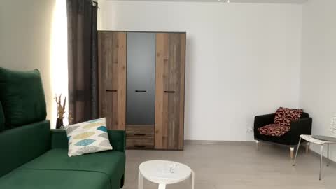 Jhonny online show from February 2025 06:41:01 AM