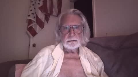 Snapshot of alphauniform chatting on August 2026 07:07:02 AM AlphaUniform online show from August 2026 07:07:02 AM