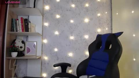 altair_x online show from November 2025 07:18:01 PM