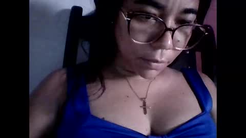 Snapshot of aly826805 chatting on March 2025 10:58:01 PM analia online show from March 2025 10:58:01 PM