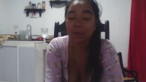 Snapshot of aly826805 chatting on October 2025 06:22:02 AM analia online show from October 2025 06:22:02 AM