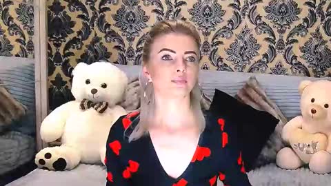 aly online show from February 2025 10:40:02 AM