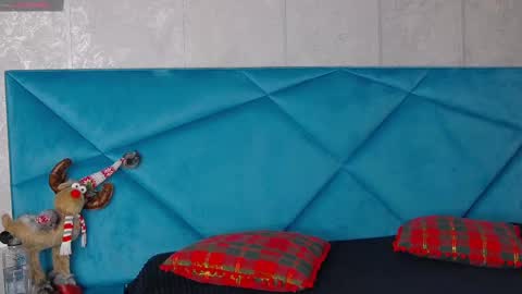 Alyse online show from February 2025 06:05:01 PM