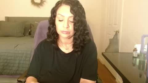 Alyssiaamorexo online show from November 2025 07:02:02 PM