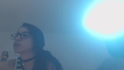 Snapshot of amadamar chatting on November 2025 01:59:02 AM valentia online show from November 2025 01:59:02 AM