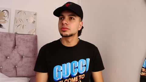 Snapshot of amadeo_wild chatting on February 2025 12:57:02 PM Amadeo Wild online show from February 2025 12:57:02 PM