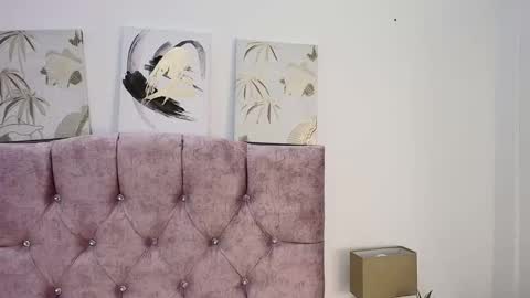 Snapshot of amadeo_wild chatting on February 2025 12:19:02 PM Amadeo Wild online show from February 2025 12:19:02 PM