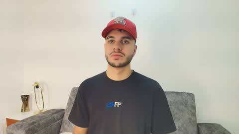 Snapshot of amadeo_wild chatting on September 2025 04:21:01 PM Amadeo Wild online show from September 2025 04:21:01 PM