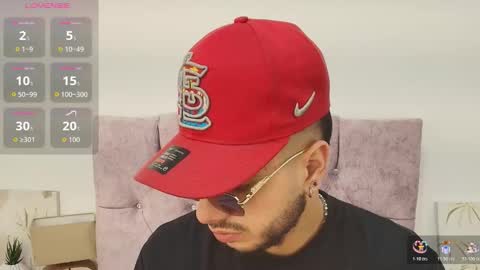 Snapshot of amadeo_wild chatting on October 2025 11:44:01 AM Amadeo Wild online show from October 2025 11:44:01 AM