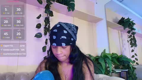 AMAIA online show from December 2024 01:48:02 AM