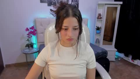 B I A N C A online show from May 2026 08:51:01 PM