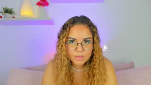 amalia bennet online show from February 2025 09:17:01 PM