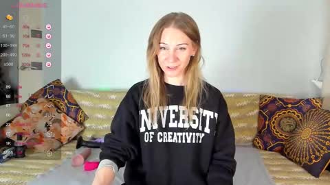 Snapshot of amalia_mio chatting on February 2026 08:18:02 AM Amalia online show from February 2026 08:18:02 AM