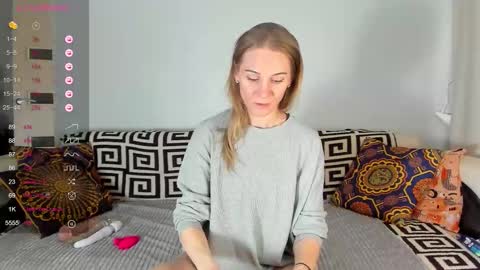 Snapshot of amalia_mio chatting on February 2026 08:55:02 AM Amalia online show from February 2026 08:55:02 AM