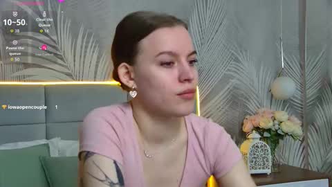 Amalia online show from September 2025 01:02:02 PM