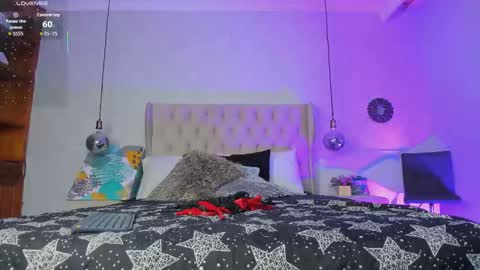 amanda29_ online show from February 2026 07:01:02 PM