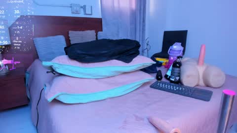 amanda29_ online show from April 2026 08:58:01 PM