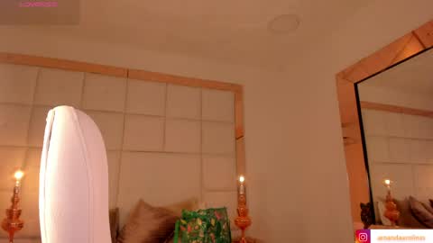 Snapshot of amanda_colin chatting on May 2026 06:04:02 PM Amanda online show from May 2026 06:04:02 PM
