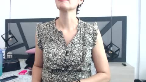 Snapshot of amanda_ramirez chatting on July 2026 11:31:01 PM amanda_ramirez online show from July 2026 11:31:01 PM