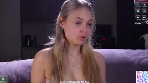 Snapshot of amanda_sayhey chatting on March 2026 06:08:02 AM online show from March 2026 06:08:02 AM