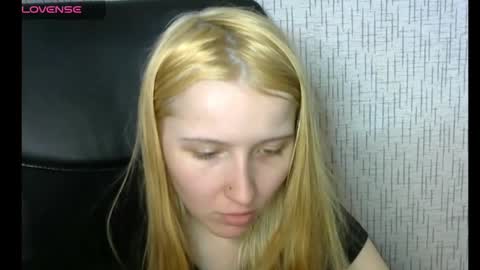 Snapshot of amanda_sherr chatting on December 2024 07:52:02 PM Amanda online show from December 2024 07:52:02 PM